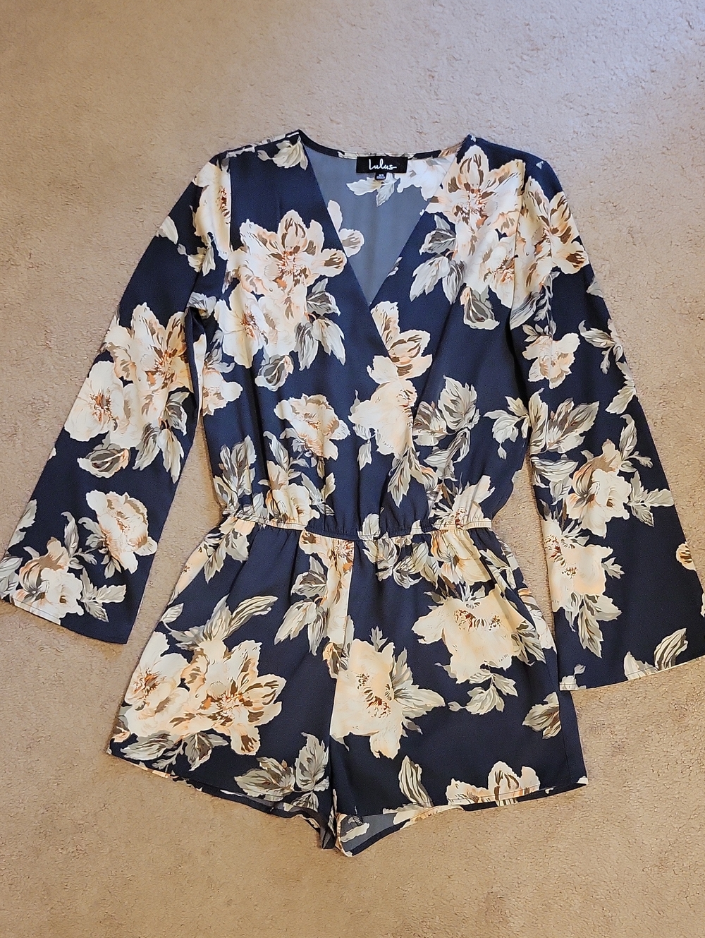 Lulus Charcoal Black Cream Floral Surplice Faux Wrap Short Sleeve Romper XS